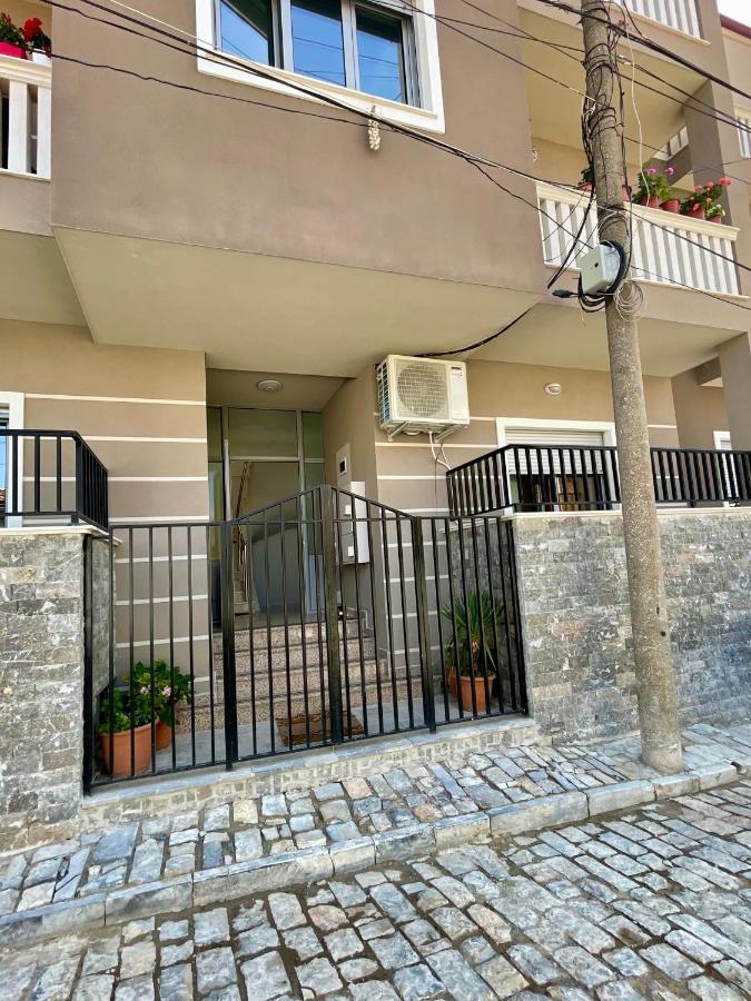 Kesa Apartment Korce Exterior foto